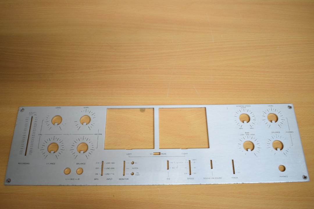 Philips N4520 Tape Recorder - lower part front plate  			